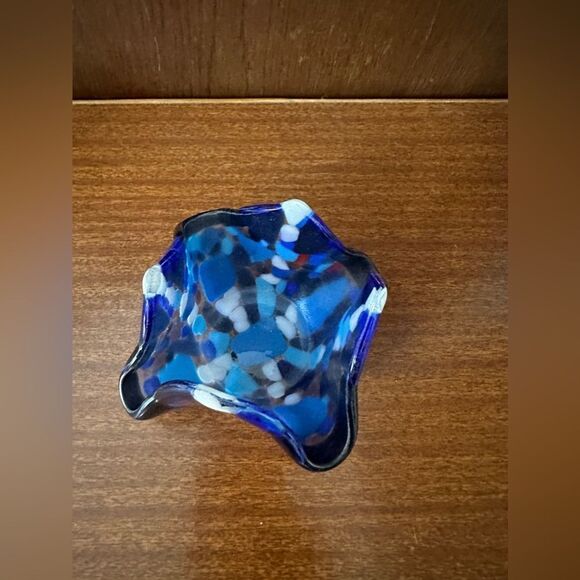 Handcrafted Blue Glass Candle Holder handkerchief style - Picture 3 of 5